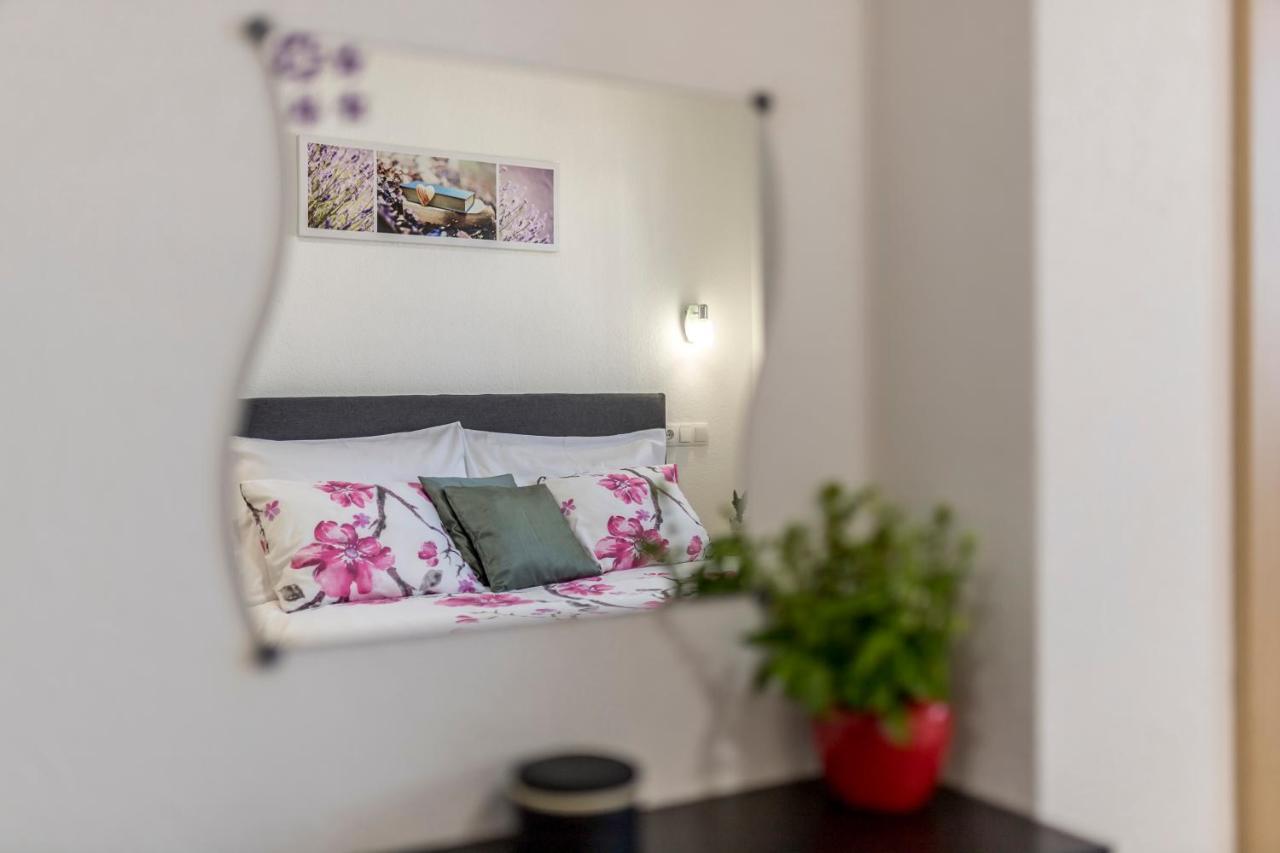 Apart Sa Terasom 250M Od Plaze,Parking,Wi Fi,Rostilj Trogir Dış mekan fotoğraf