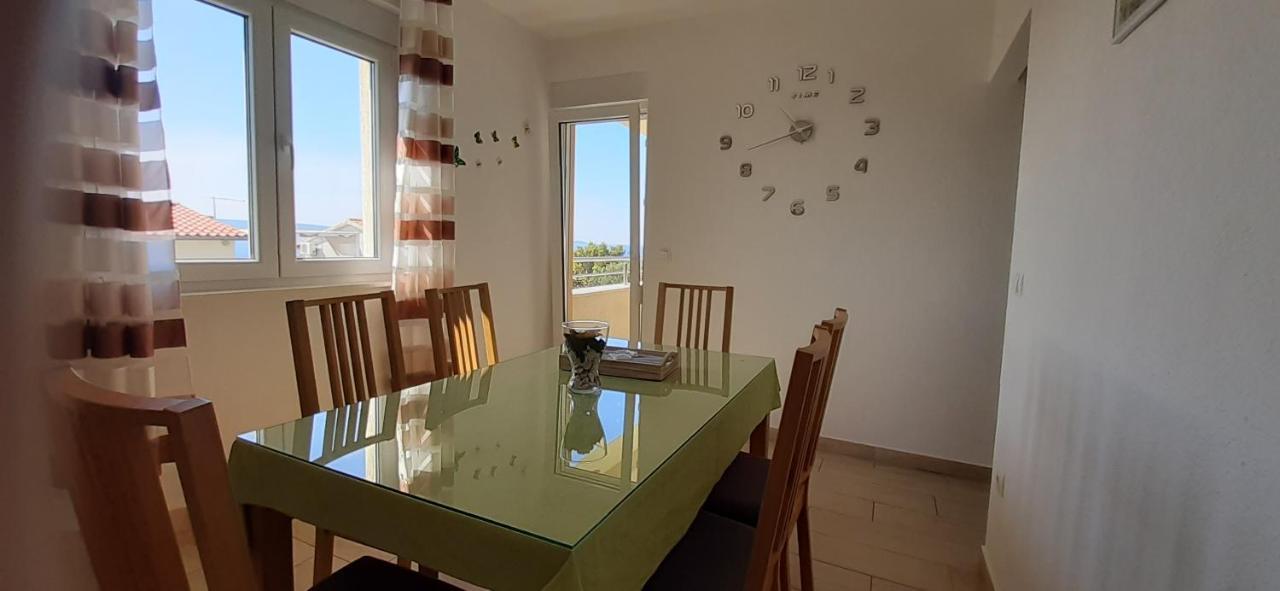 Apart Sa Terasom 250M Od Plaze,Parking,Wi Fi,Rostilj Trogir Dış mekan fotoğraf