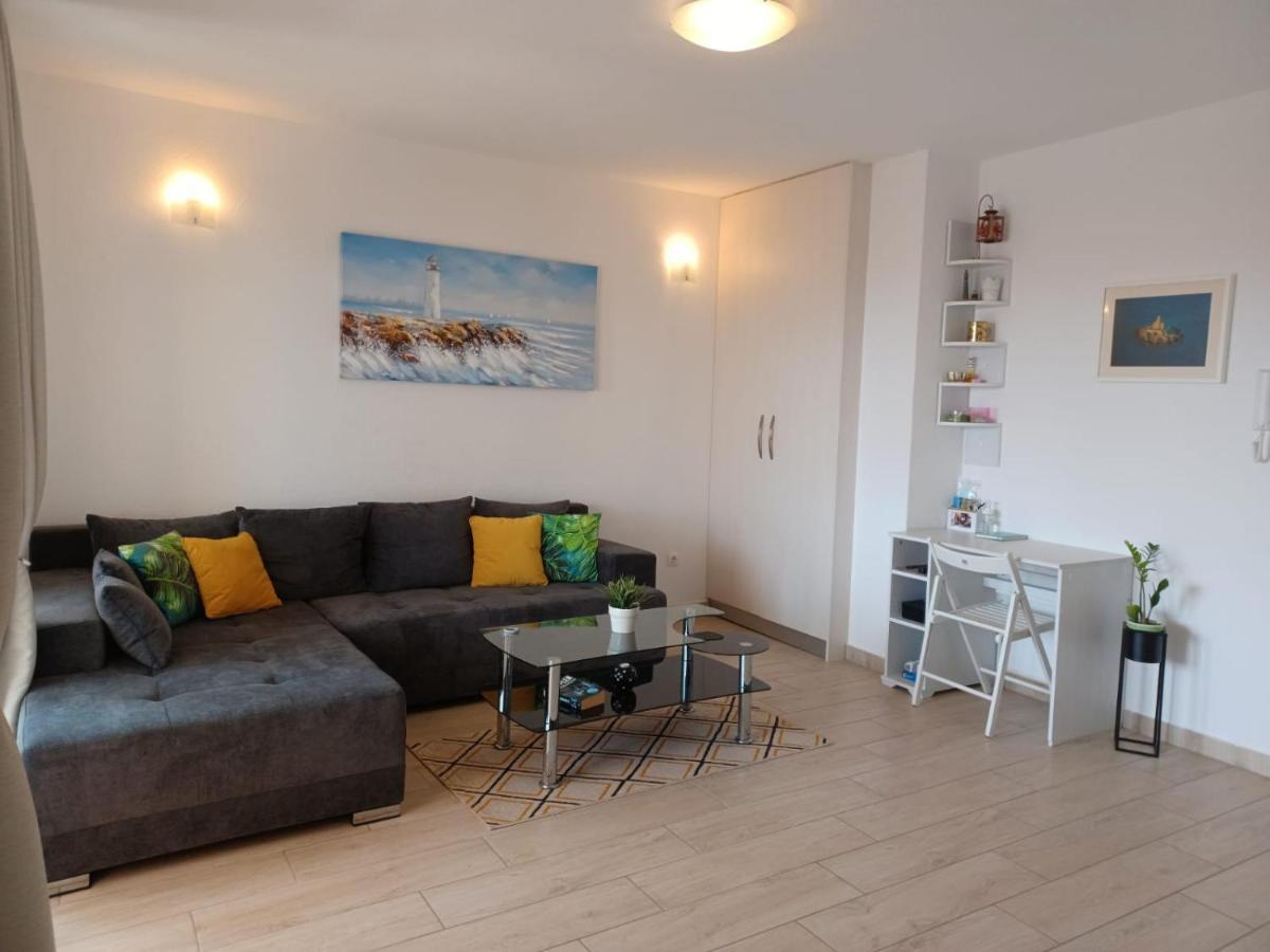 Apart Sa Terasom 250M Od Plaze,Parking,Wi Fi,Rostilj Trogir Dış mekan fotoğraf