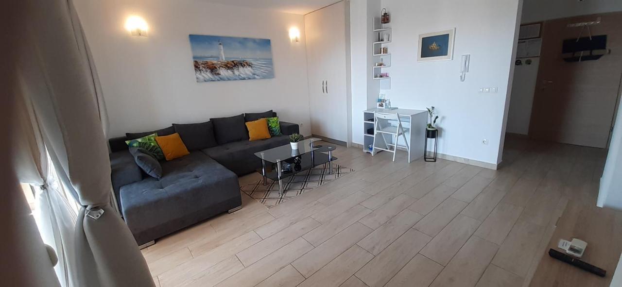 Apart Sa Terasom 250M Od Plaze,Parking,Wi Fi,Rostilj Trogir Dış mekan fotoğraf