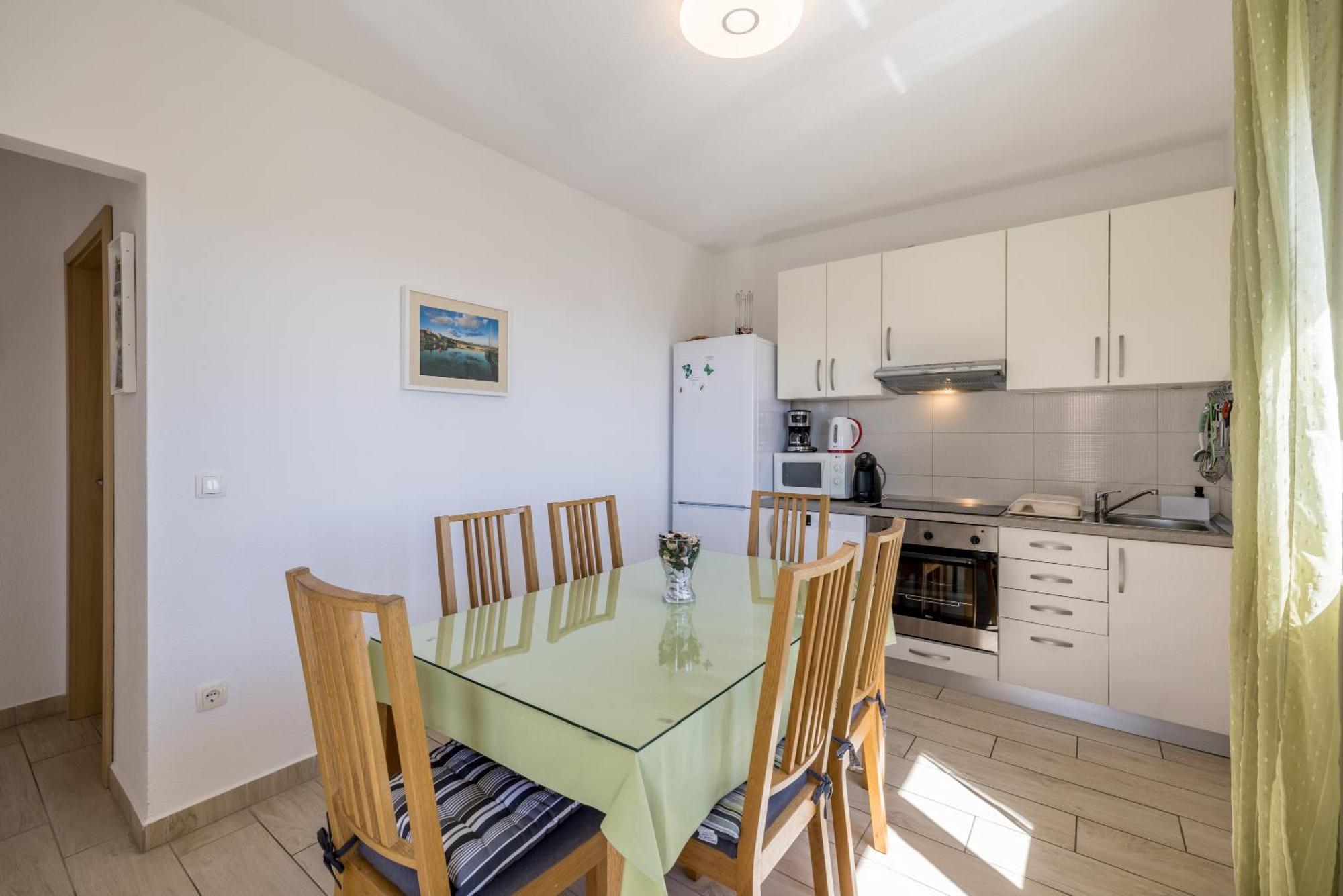 Apart Sa Terasom 250M Od Plaze,Parking,Wi Fi,Rostilj Trogir Dış mekan fotoğraf