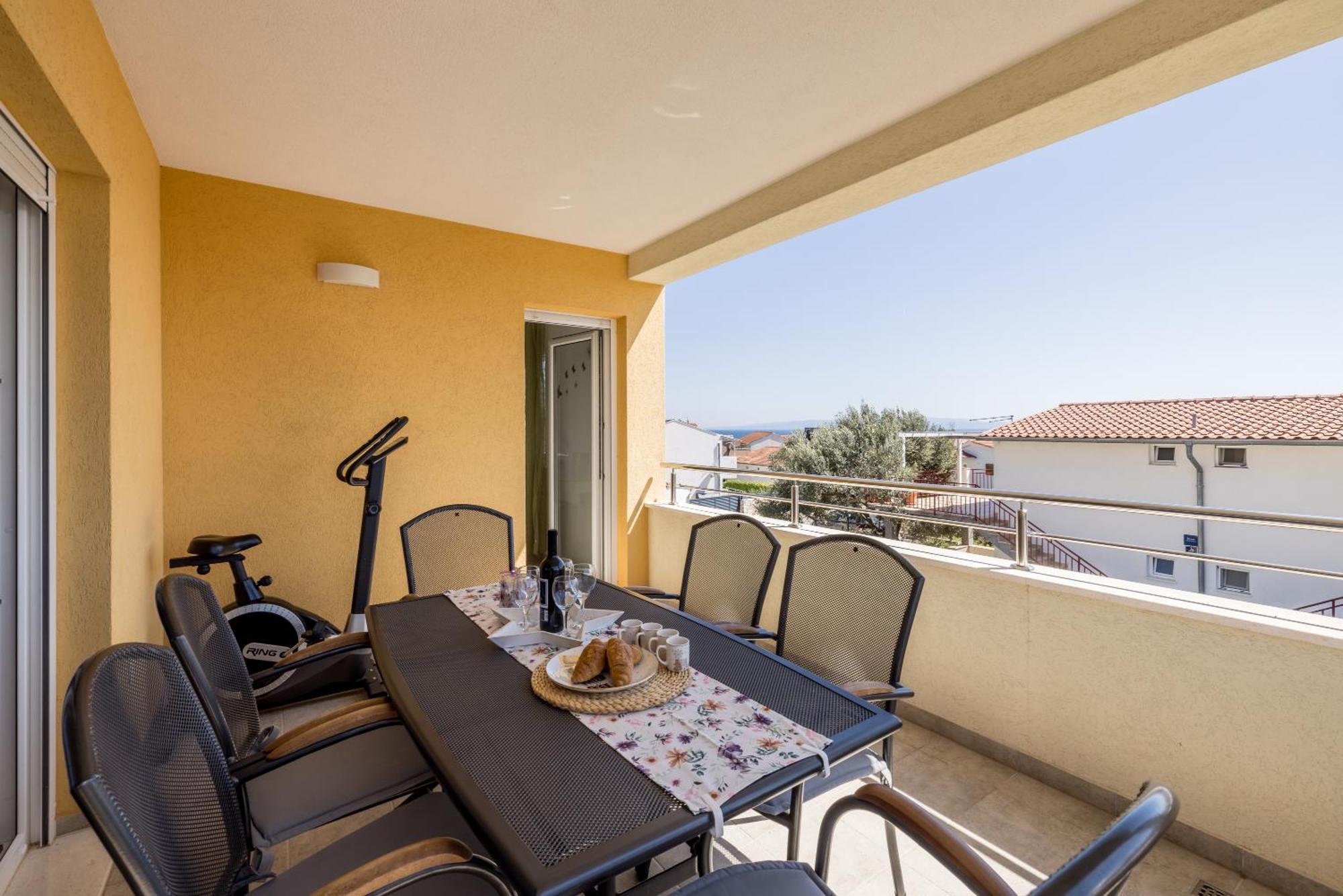 Apart Sa Terasom 250M Od Plaze,Parking,Wi Fi,Rostilj Trogir Dış mekan fotoğraf