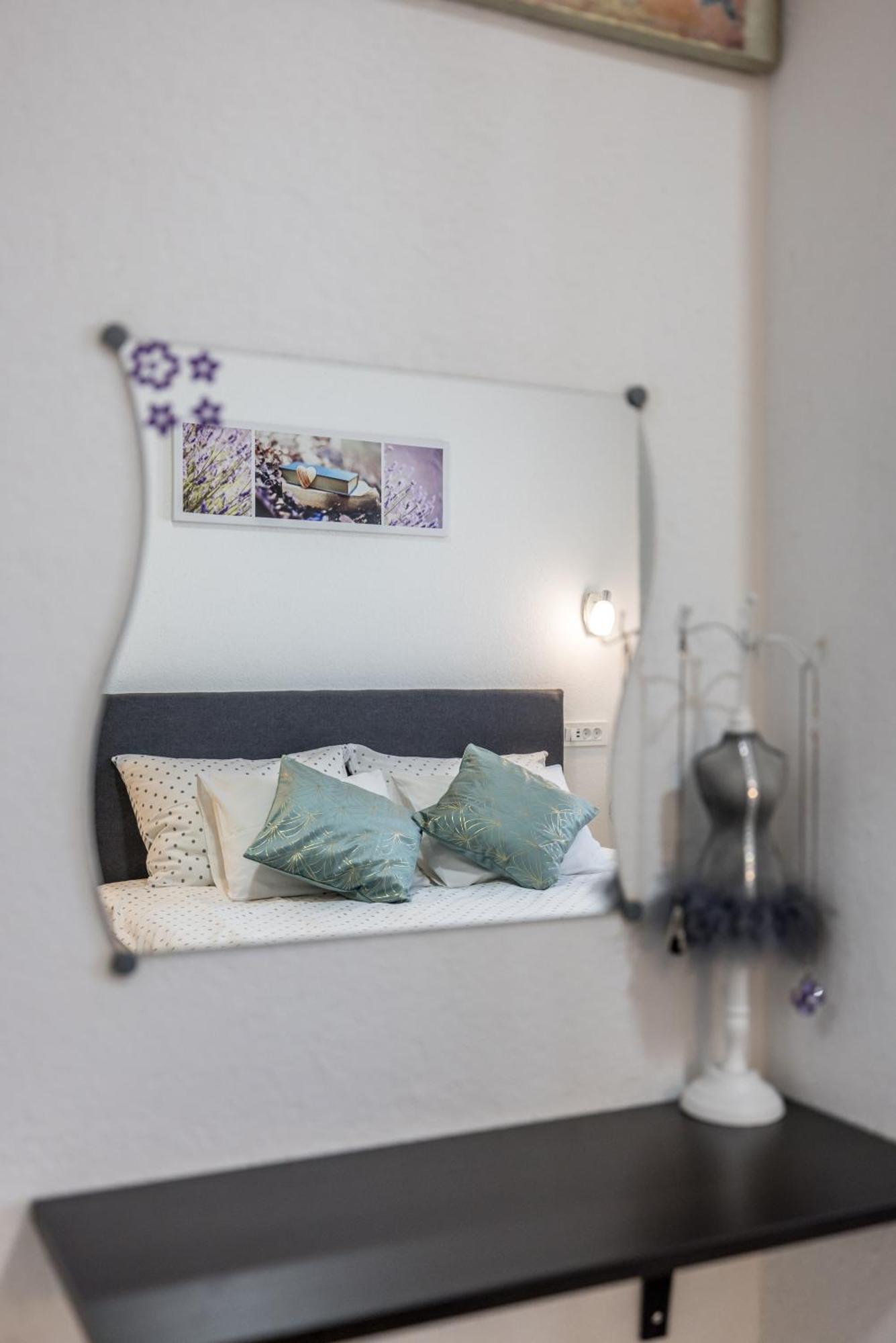 Apart Sa Terasom 250M Od Plaze,Parking,Wi Fi,Rostilj Trogir Dış mekan fotoğraf
