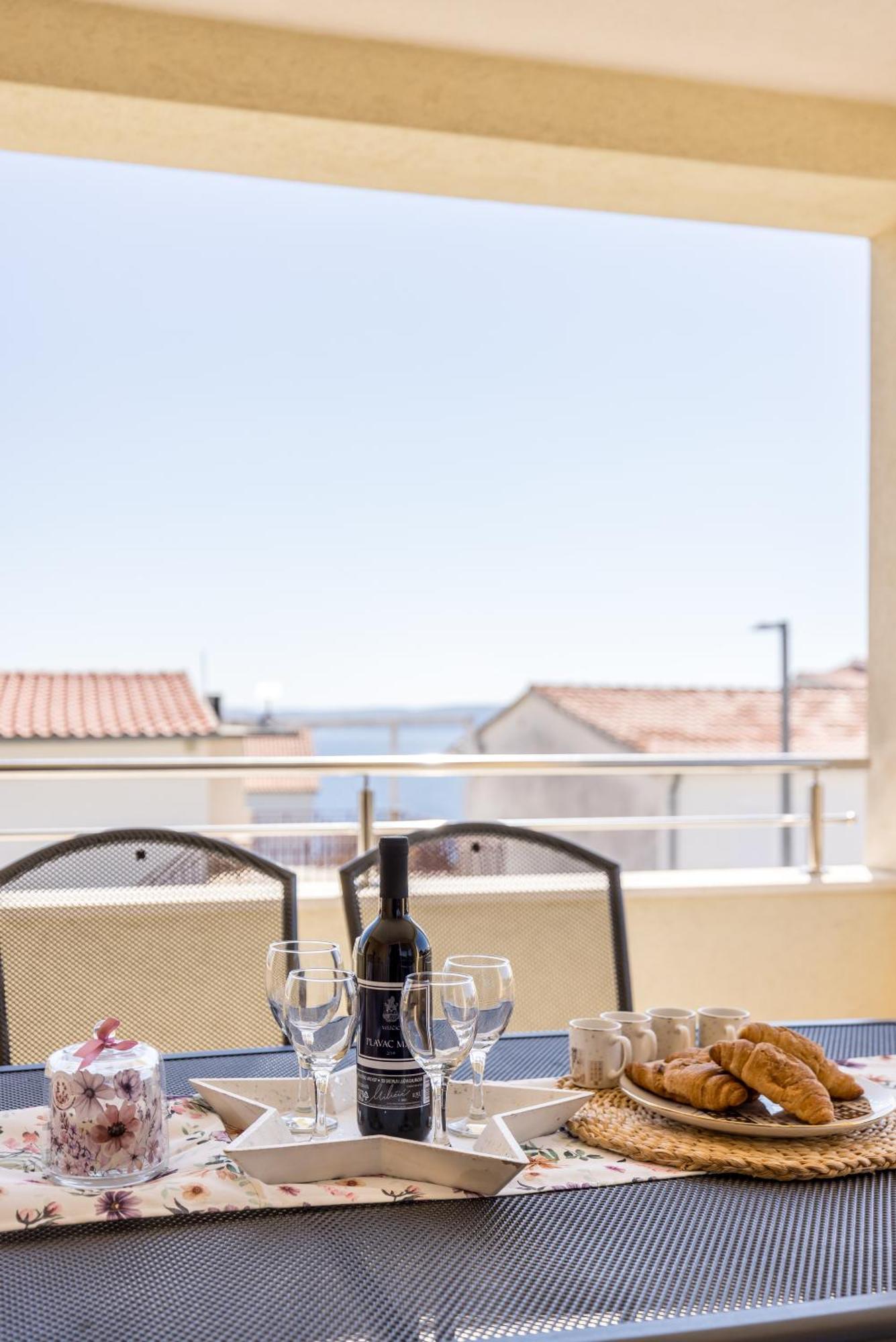 Apart Sa Terasom 250M Od Plaze,Parking,Wi Fi,Rostilj Trogir Dış mekan fotoğraf
